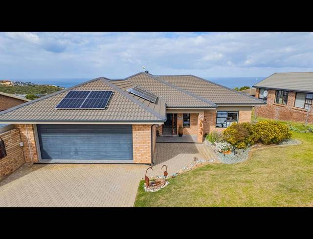 3 BEDROOM HOUSE FOR SALE IN DANA BAY